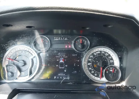 2015 Ram 1500 Sport из США, поврежденный, VIN 1C6RR7HT3FS645024